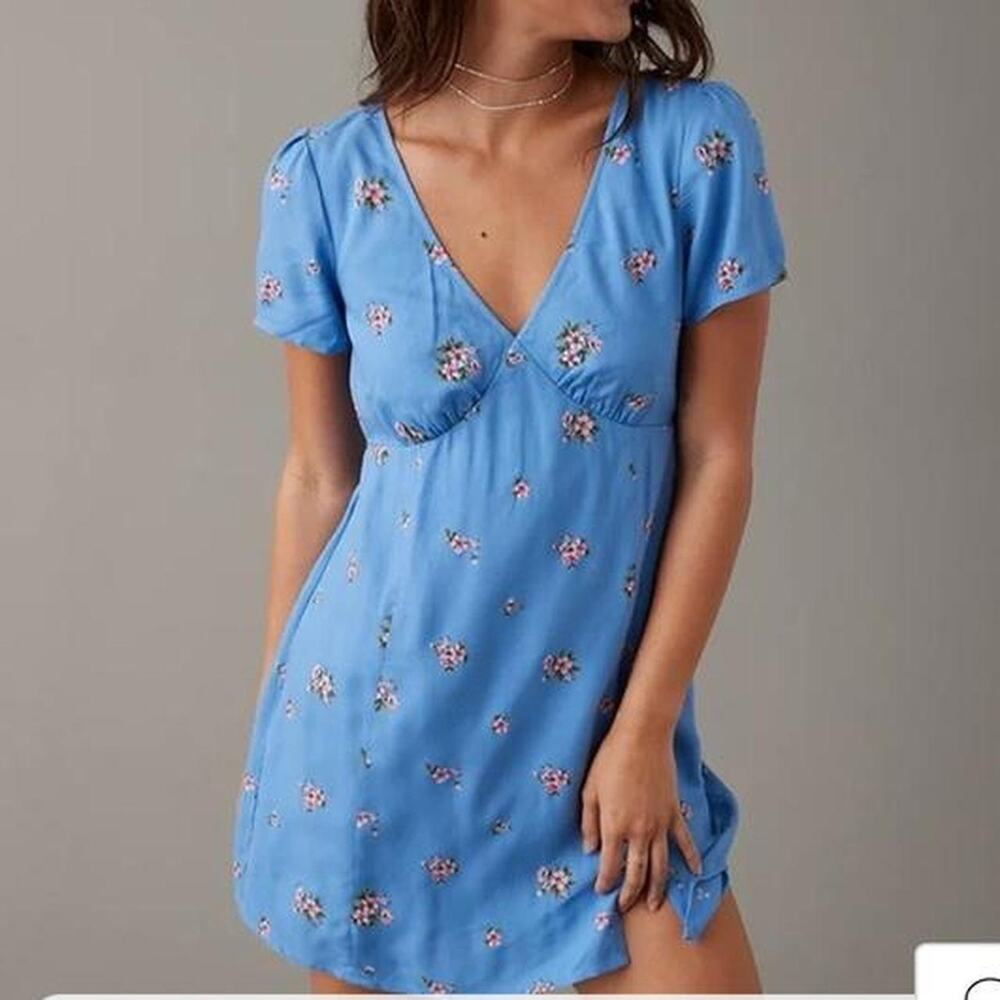 American Eagle blue floral mini dress